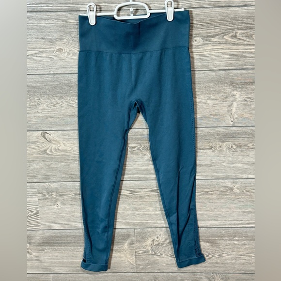 Savvi Prana Leggings Size Medium/Large, Blue - Picture 5 of 10